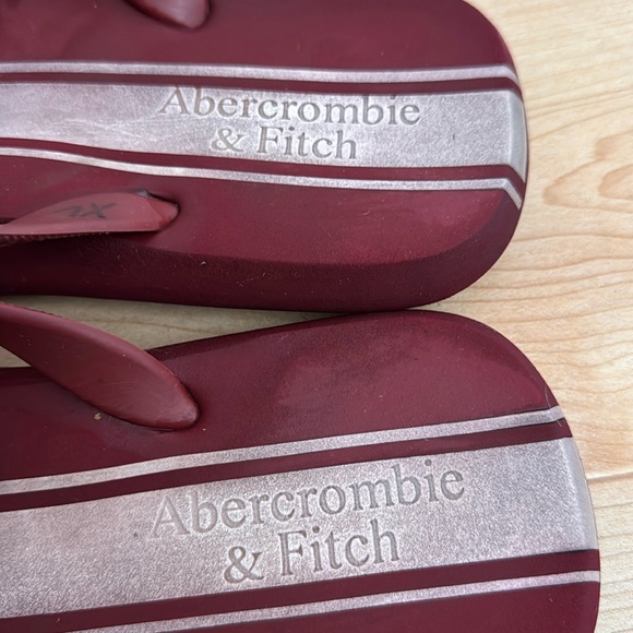 Abercrombie & Fitch Sandals - lightly worn - 2 other pairs of sandals thrown in - Picture 6 of 13